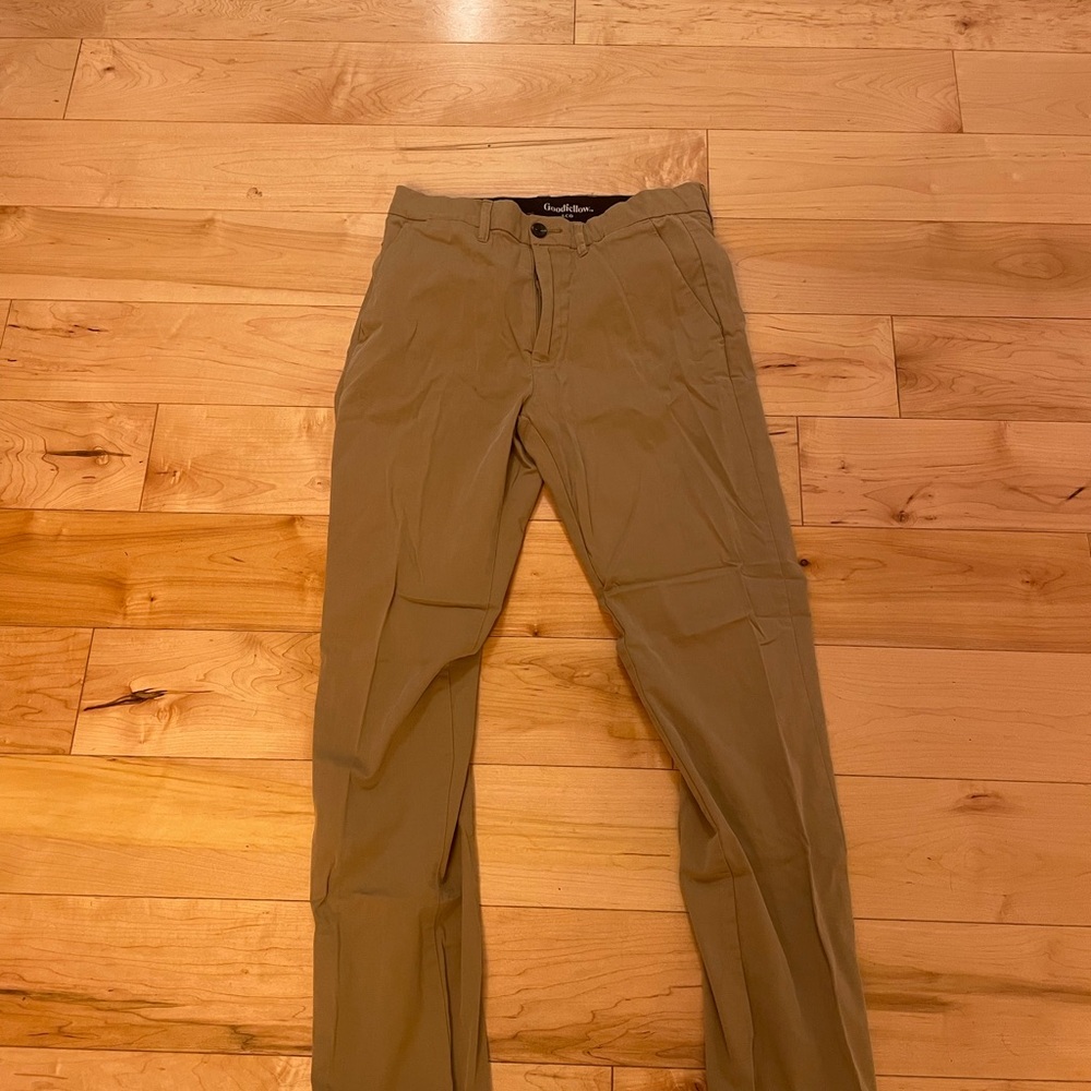 Goodfellow khaki pants size – ￼30W 32 L